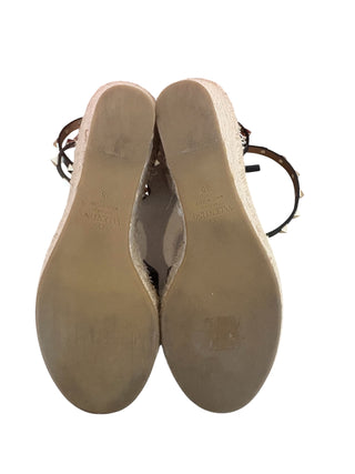 Valentino Wedge